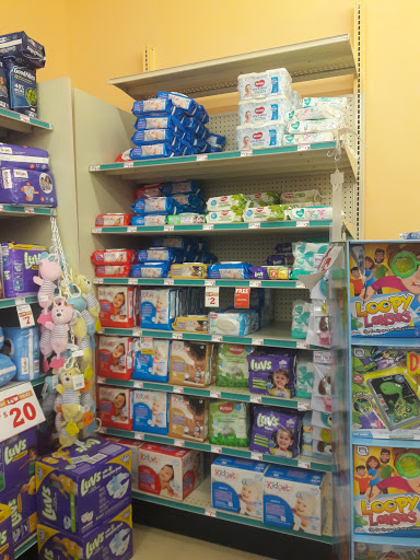 Dollar Store «FAMILY DOLLAR», reviews and photos, 1058 Berkley Rd, Auburndale, FL 33823, USA