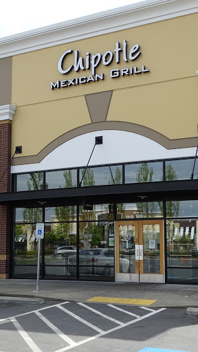 Mexican Restaurant «Chipotle Mexican Grill», reviews and photos, 17250 Southcenter Pkwy #108, Tukwila, WA 98188, USA