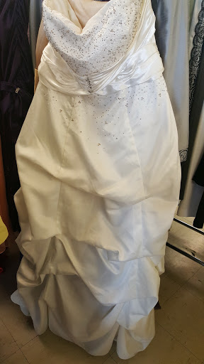 Thrift Store «Repeat Performance-Thrift», reviews and photos, 124 W Jackson Ave, Harlingen, TX 78550, USA