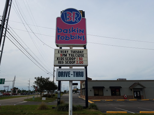 Ice Cream Shop «Baskin-Robbins», reviews and photos, 3064 Ross Clark Cir, Dothan, AL 36301, USA