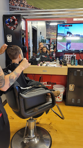 Hair Salon «Sport Clips Haircuts of Paducah», reviews and photos, 5194 Hinkleville Rd, Paducah, KY 42001, USA