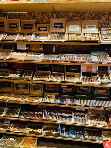 Tobacco Shop «Tobacco Palace & Vape Shop Gainesville», reviews and photos, 235 Pearl Nix Pkwy #2, Gainesville, GA 30501, USA