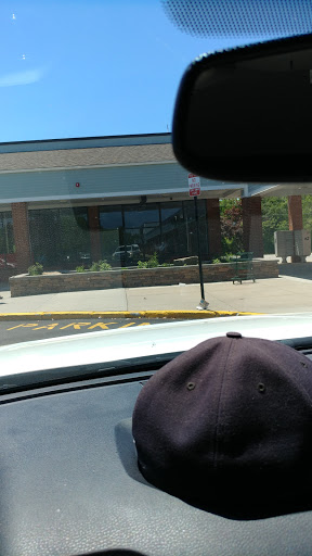 Shopping Mall «Salt Pond Shopping Center», reviews and photos, 91 Point Judith Rd, Narragansett, RI 02882, USA