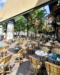 Atmosphère du Restaurant Café Père Tanguy à Paris - n°12