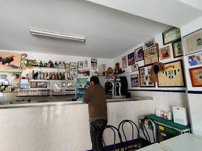 Bar Rincón Bético Amigos de Carlos - Cjón. de Guía, 24, 11540 Sanlúcar de Barrameda, Cádiz, Spain