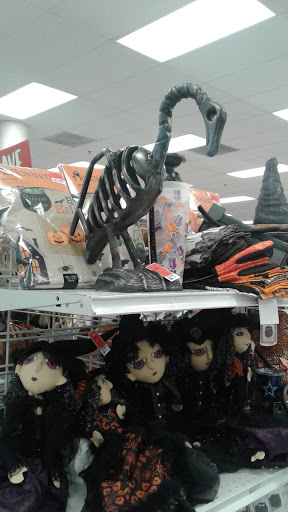 Clothing Store «Ross Dress for Less», reviews and photos, 2905 50th St, Lubbock, TX 79413, USA