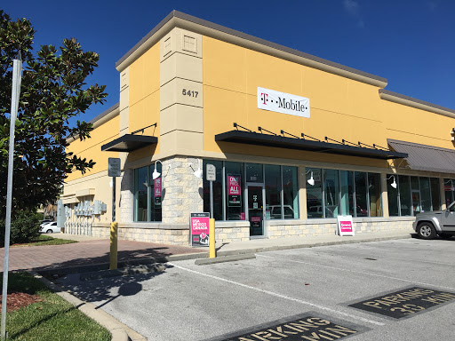 Cell Phone Store «T-Mobile», reviews and photos, 5417 US-19 #101, New Port Richey, FL 34652, USA