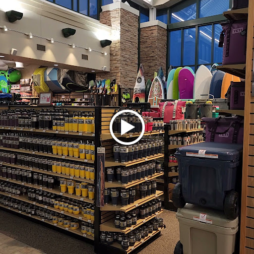 Sporting Goods Store «SCHEELS», reviews and photos, 17202 Davenport St, Omaha, NE 68118, USA