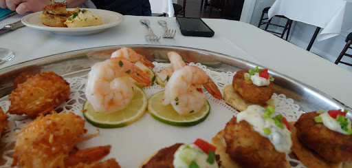 Caterer «Savoir Fare Limited», reviews and photos, 1 W Loudoun St, Round Hill, VA 20141, USA