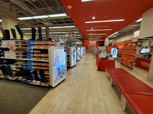 Shoe Store «Famous Footwear», reviews and photos, 310 West Market, Bloomington, MN 55425, USA