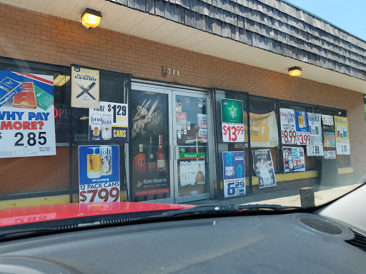 B & T Convenient & Liquor Store, 2704 Florence Blvd, Omaha, NE 68110, USA, 