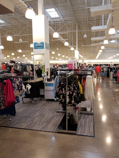 Department Store «Nordstrom Rack», reviews and photos, 13900 Dallas Pkwy, Dallas, TX 75240, USA
