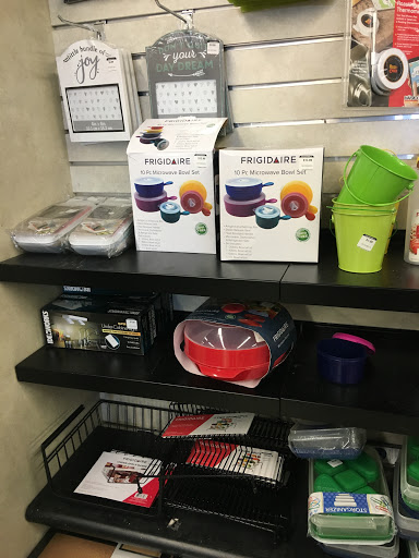 Thrift Store «Lakewood Goodwill», reviews and photos, 6002 Mt Tacoma Dr SW, Tacoma, WA 98499, USA