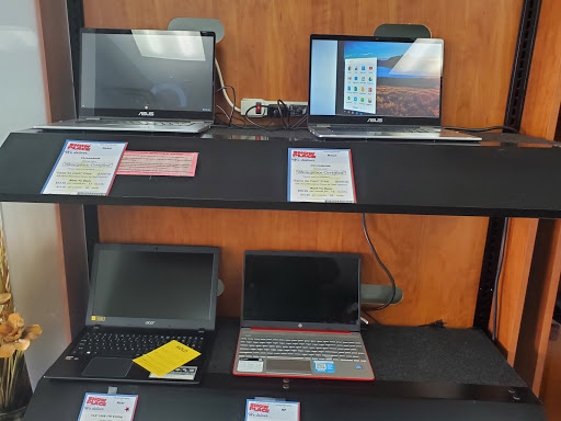 Furniture Rental Service «Showplace Rent to Own - Columbus», reviews and photos, 4200 W Broad St, Columbus, OH 43228, USA