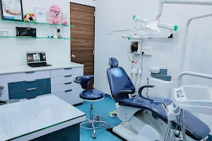 SmileWave™ Dental Clinic - Pediatric & Multi-Speciality (Kids and Family Dental Care) image