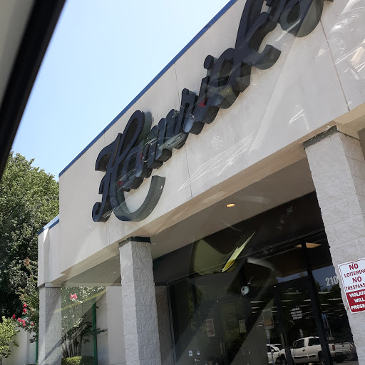 Shopping Mall «Marketplace Mall», reviews and photos, 2101 Peters Creek Pkwy, Winston-Salem, NC 27127, USA