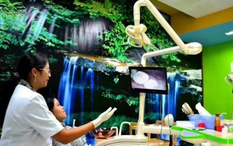 Dentist Practice Pipin Ikawati image