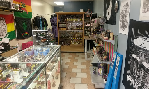 Tobacco Shop «Mystical Moon», reviews and photos, 144 Middle Ave, Elyria, OH 44035, USA