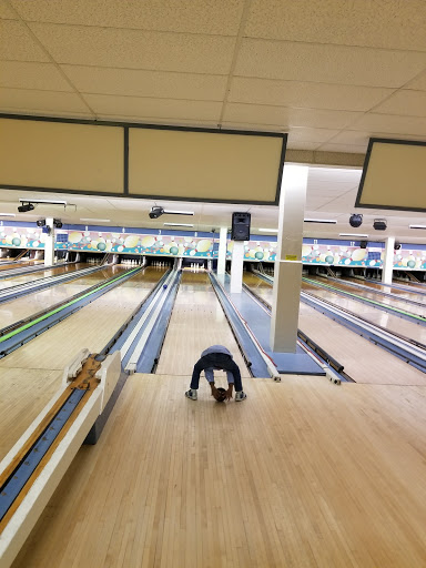 Shopping Mall «White Oak Shopping Center», reviews and photos, 11200 New Hampshire Ave, Silver Spring, MD 20904, USA