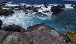 Foto von Zona Balnear Ponta do Admoiro mit eine gerade küstenlinie