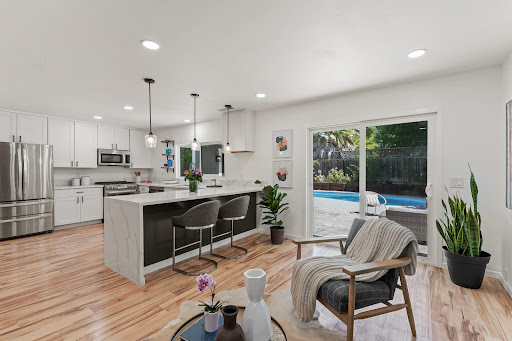 Mosaik Real Estate image