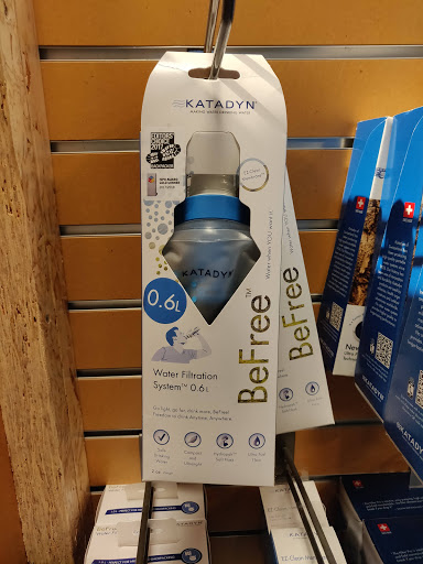 Camping Store «REI», reviews and photos, 22 Chapel View Blvd, Cranston, RI 02920, USA