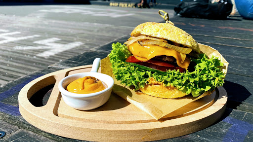 SchmaKo - vegane Burger in Hamburg