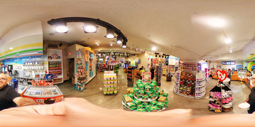 Shopping Mall «Looney Tunes Mall - Six Flags Over Texas», reviews and photos, 2201 E Road to Six Flags St, Arlington, TX 76011, USA