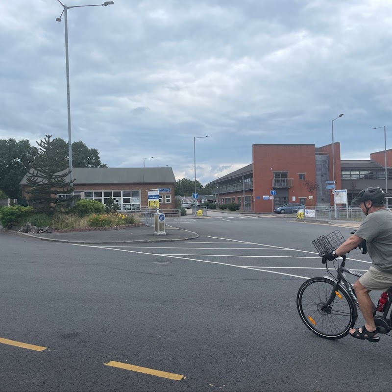 Pinewood House Stepping Hill Hospital Stockport TheBestPlaces.uk