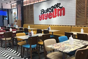 Burger Yiyelim Forum İstanbul image