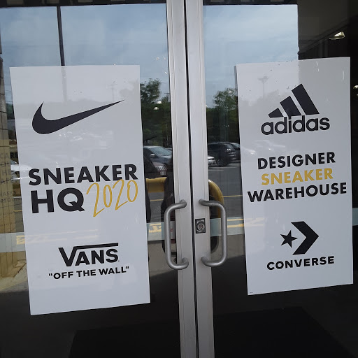 Shoe Store «DSW Designer Shoe Warehouse», reviews and photos, 1160 Broadway, Saugus, MA 01906, USA