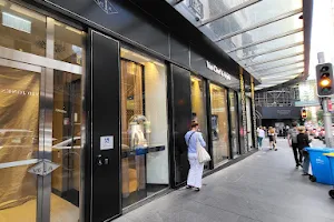 Van Cleef & Arpels (Sydney - Castlereagh Street) image