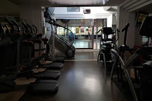 Acuario Fitness Center image