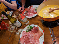 Raclette du Restaurant français La Table Savoyarde à Châtel - n°4