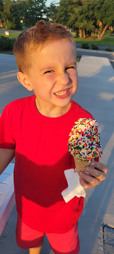 Ice Cream Shop «Twistee Treat Pinellas Park», reviews and photos, 4556 Mainlands Blvd W, Pinellas Park, FL 33782, USA