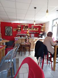 Atmosphère du Restaurant le café du pont à Saint-Egrève - n°2