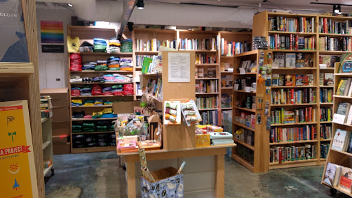Store «Green Apple Books on the Park», reviews and photos, 1231 9th Ave, San Francisco, CA 94122, USA