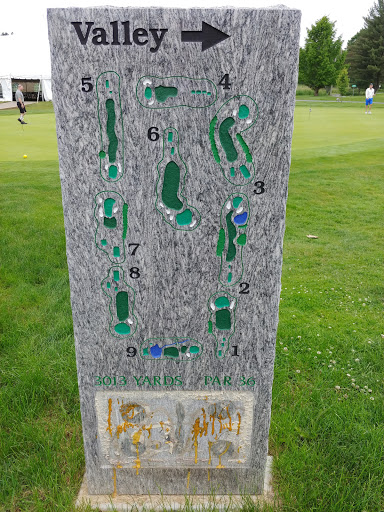 Golf Course «Beekman Golf Course & Restaurant», reviews and photos, 11 Country Club Rd, Hopewell Junction, NY 12533, USA