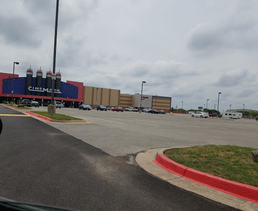 Movie Theater «Cinemark Tinseltown 20 and XD», reviews and photos, 15436 Farm to Market 1825, Pflugerville, TX 78660, USA