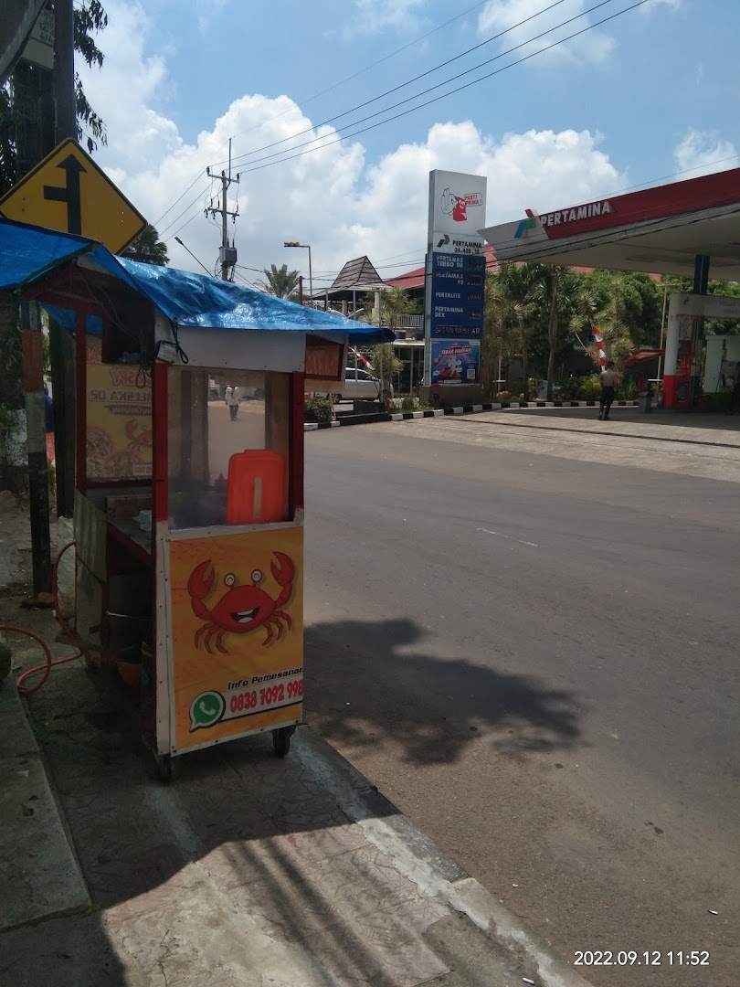 Gambar Rest Area Pom Cirendang