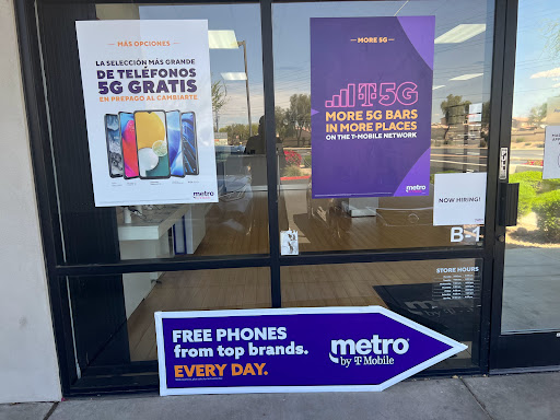 Cell Phone Store «MetroPCS Authorized Dealer», reviews and photos, 13915 N Dysart Rd, El Mirage, AZ 85335, USA