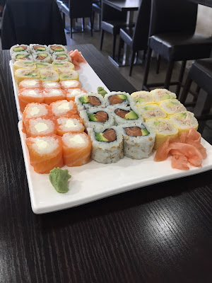 Au Sushi & wok à Saint-Denis