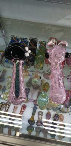 Tobacco Shop «Smoken Smoke House», reviews and photos, 13260 Woodruff Ave, Downey, CA 90242, USA