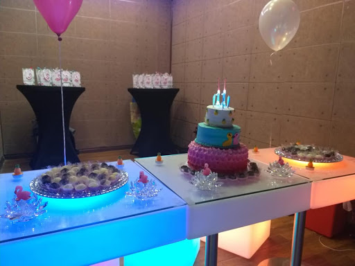 GlowZone Birthday Party Lounge