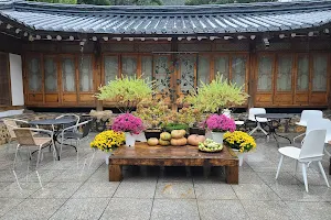 Gyeonggi Gwangju Hanok Village image