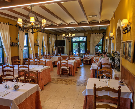 Restaurante Hierbabuena - Carrer Jaume Balmes, 6, 03330 Crevillent, Alicante, España