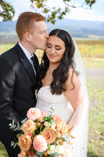 Wedding Planner «Bridal Bliss», reviews and photos, 402 N State St, Lake Oswego, OR 97034, USA