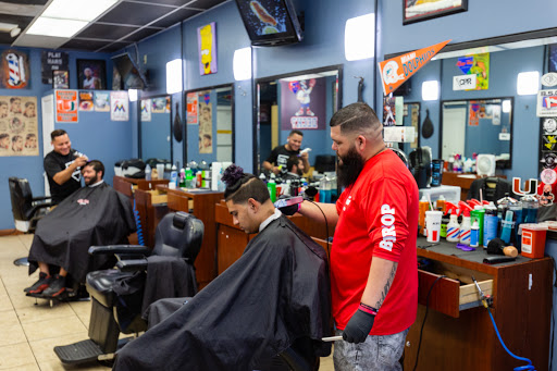 Barber Shop «Home Team Barber Shop», reviews and photos, 29639 S Dixie Hwy, Homestead, FL 33033, USA