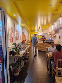 Atmosphère du Restaurant asiatique Chez Toye - Rue Montmartre à Paris - n°5