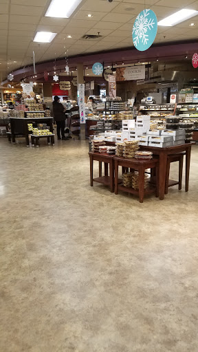 Grocery Store «Lunds & Byerlys Golden Valley», reviews and photos, 5725 Duluth St, Golden Valley, MN 55422, USA